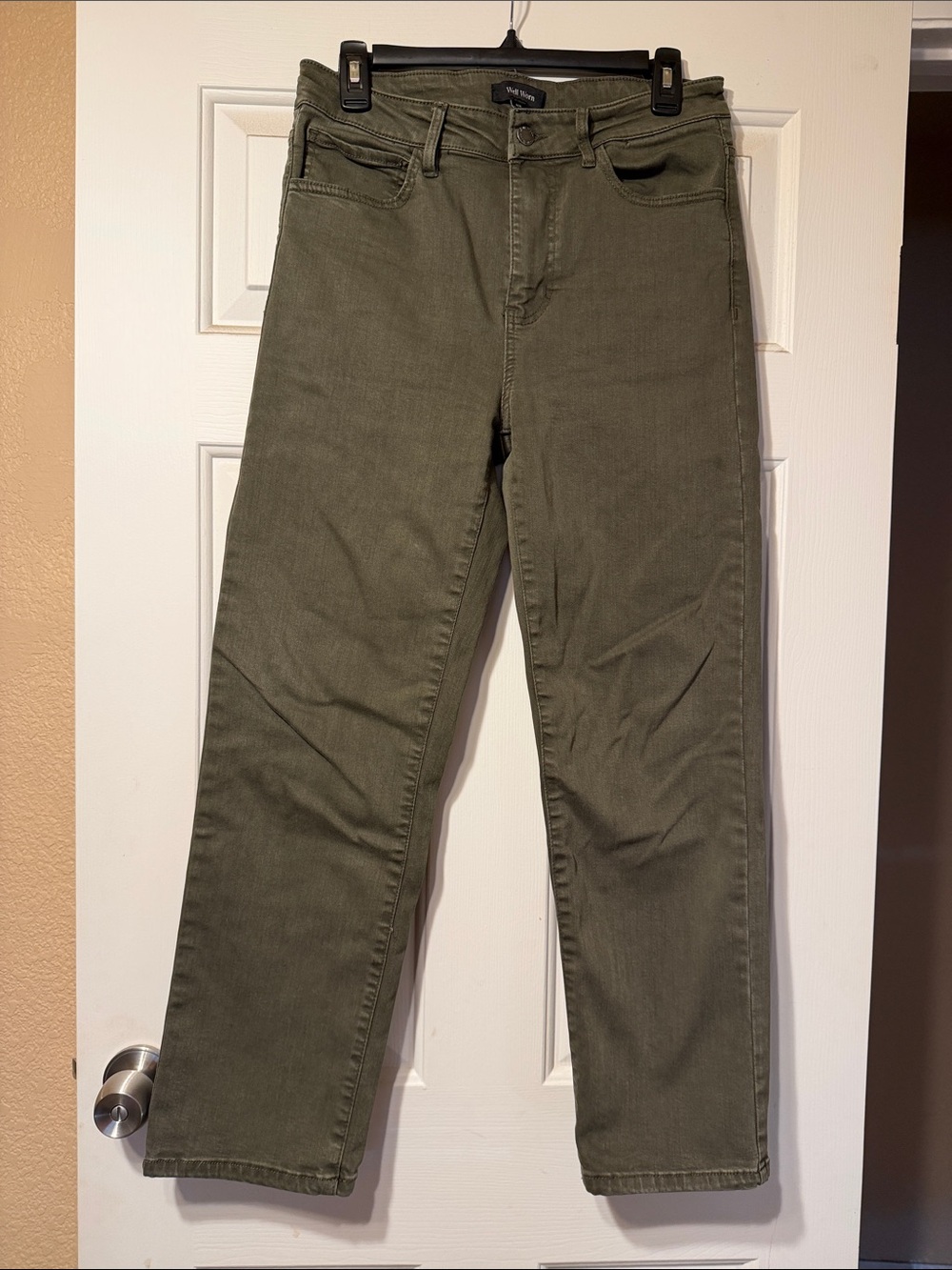 Well Worn High-Rise Jeans in Olive Green